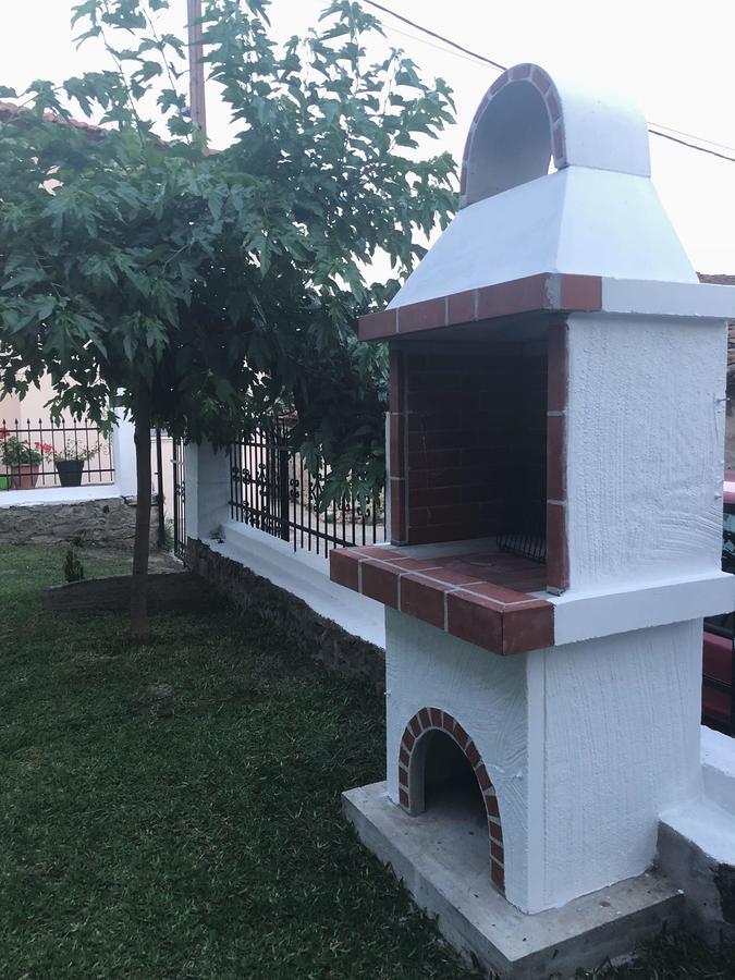 Villa Kyr Gianni Mansion Sykia Chalkidikis Exterior foto